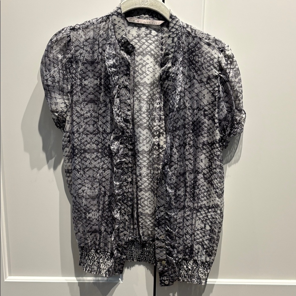 Zara Basic Sheet Gray Patterned Blouse in Size S - image 1